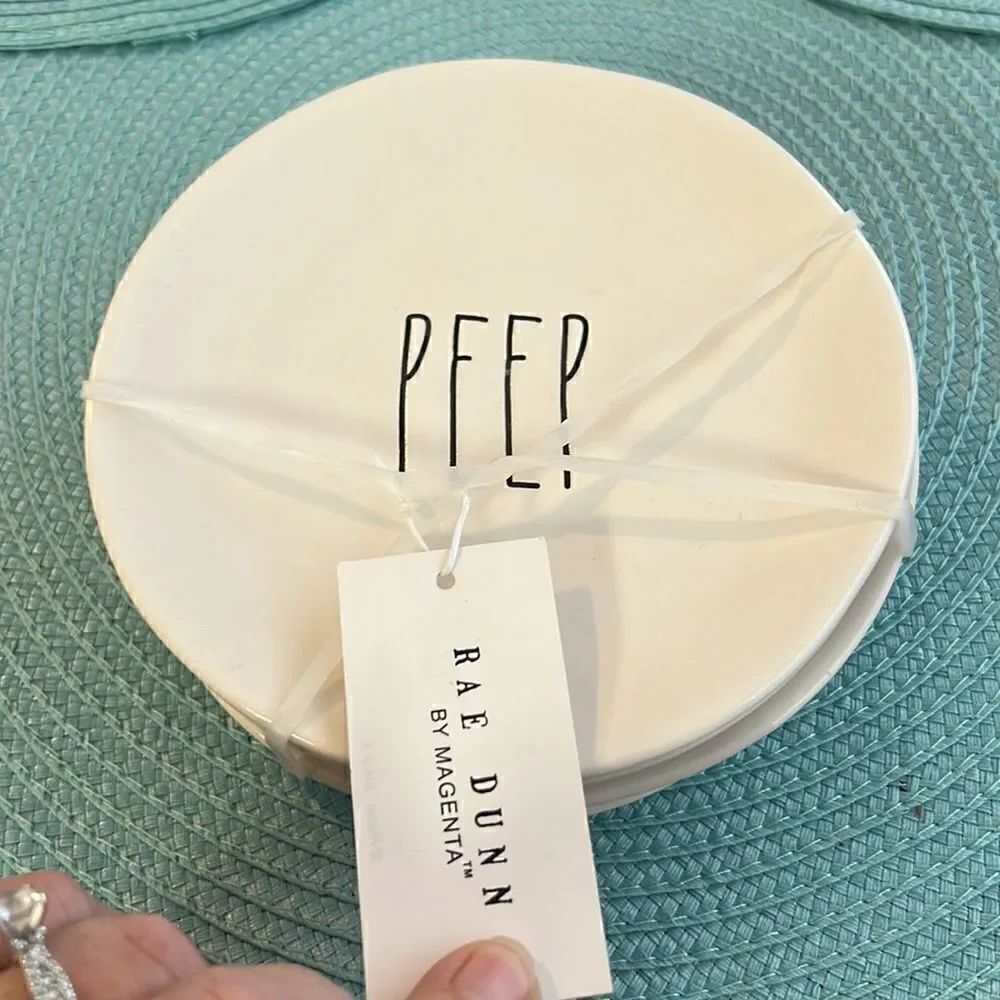 Rae Dunn Set of 4 "PEEP" Plates - 6" Round